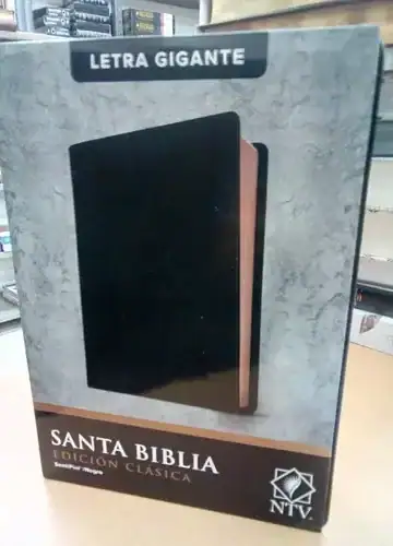 Biblia Ntv Letra Gigante - Sentipiel Negra Clásica