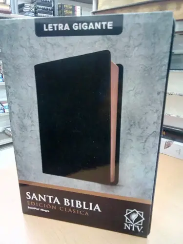 Biblia Ntv Letra Gigante - Sentipiel Negra Clásica